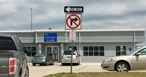 dmv office for drivers licenses